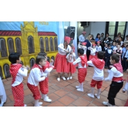 Celebración del 25 de Mayo - Primaria y Secundaria Turno Mañana